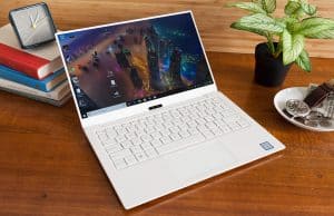 Dell XPS 13 vs MacBook Pro 19