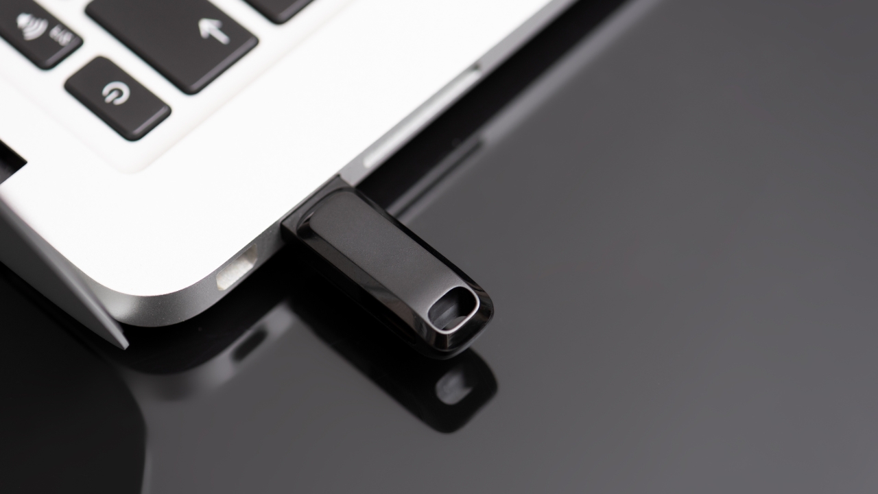 How To Fix USB Flash Drive Problems In 2023 EasyPCMod