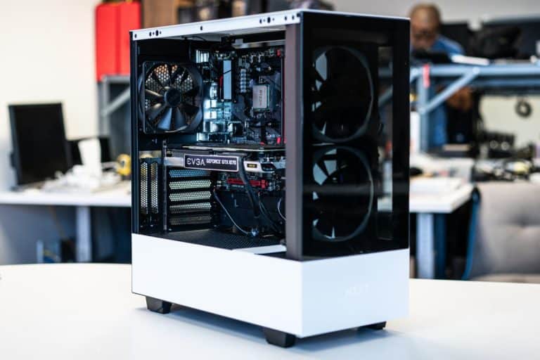 8 Best Cases for Watercooling in 2026